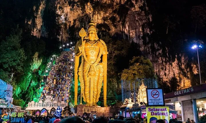  Selayang's Hot Springs, Batu Caves And River Of Live by night