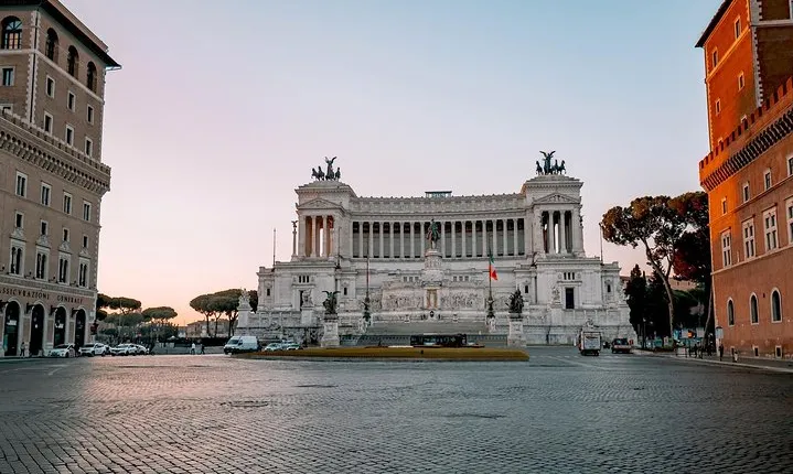 Rome City Audio Tour: The Italian Highlights on Your Phone