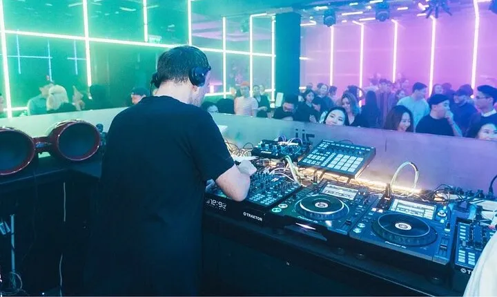 Live Ulaanbaatar Rooftop Lounge and Club