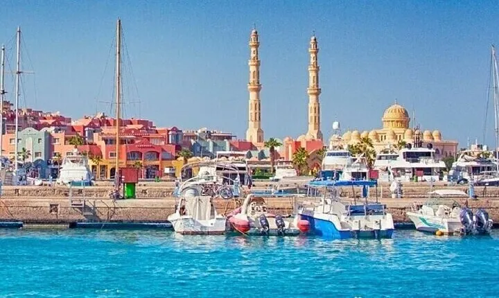 VIP Private City Tour & Sea Food Lunch, transportation - Hurghada