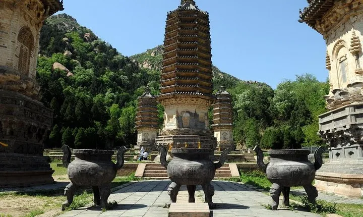 All Inclusive Private Day Tour to Yinshan Pagoda Forest and Great Wall from Beijing