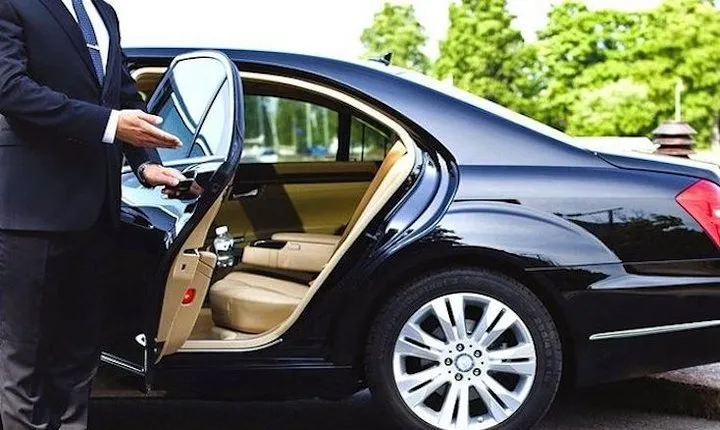 Yangzhou Railway Station to City Hotel Private Transfer