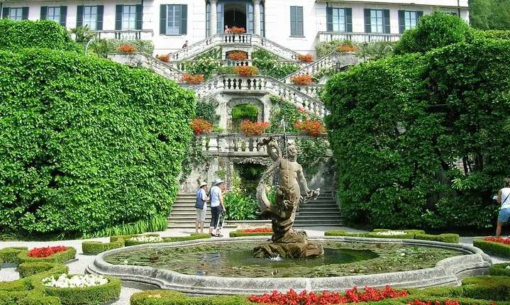 Full-Day Como Lake Highlights Private Tour from Milan