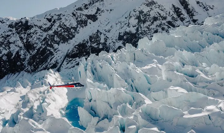 Fox Glacier and Mount Cook Helicopter Flight with Snow Landing