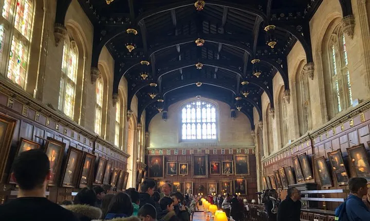 Oxford and Blenheim Palace Private Car with Driver Guide