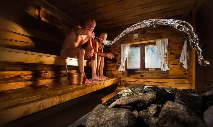 Private Full Day Tour in Rovaniemi, including Lunch and Dinner