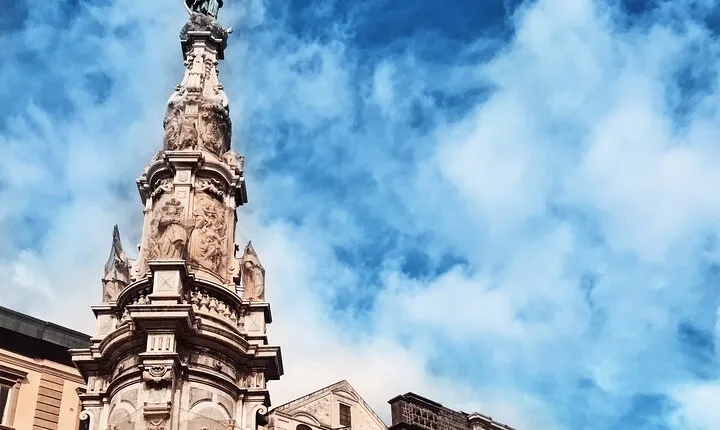 Private Tour of the Historic Center of Naples with a Local Guide