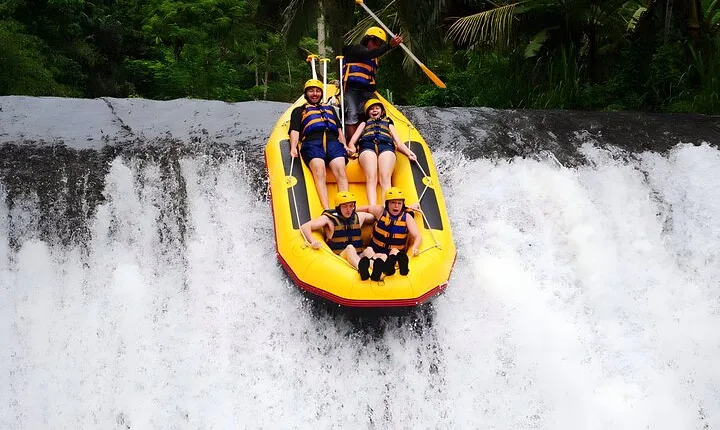 Telaga Waja Rafting and Kintamani Tour Packages