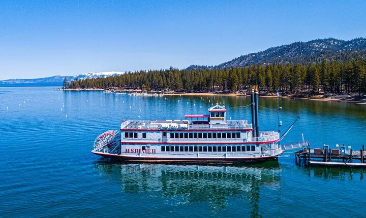 Lake Tahoe Evening Dinner Cruise
