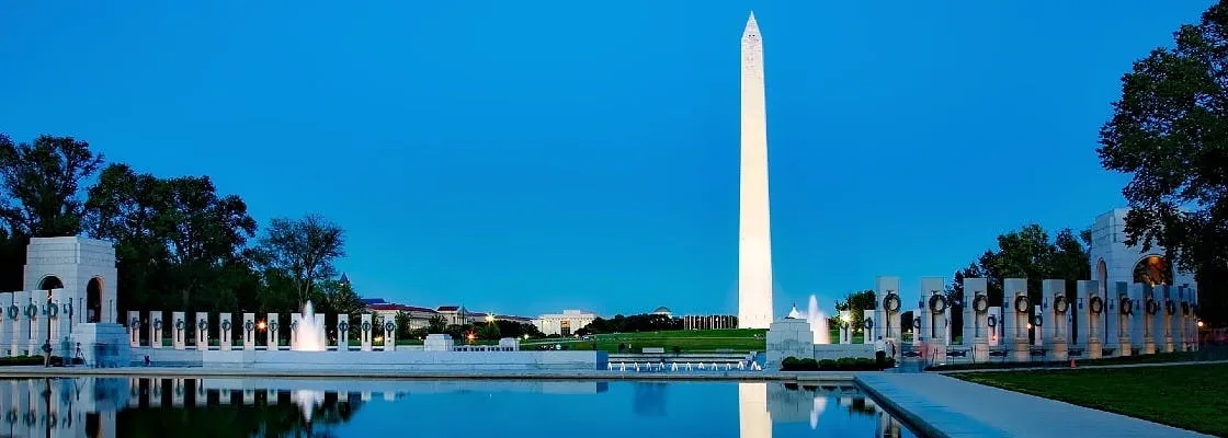 Private evening tour of the National Mall in Washington DC