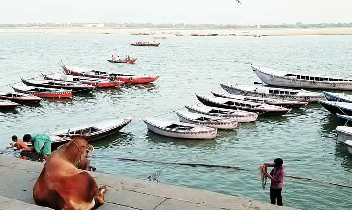 Explore the Highlights of Varanasi