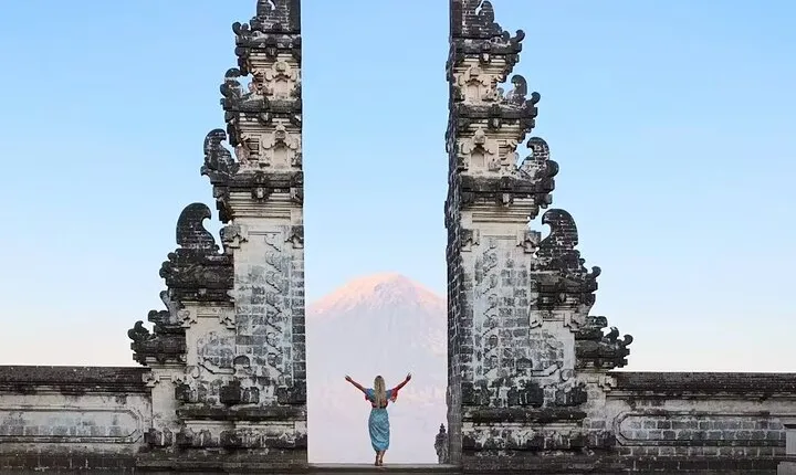 Gate of Heaven Full Day Private Tour
