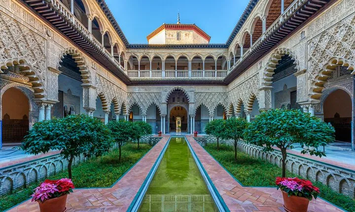 Royal Alcaraz Experience with Priority Entry Visit