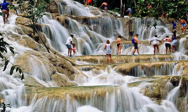 Ocho Rios Highlight Tour Including Dunn's River Falls