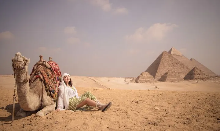Top Private Trip to Giza Pyramids And Egyptian Museum In Cairo