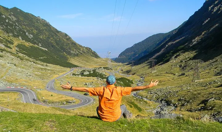 From Sibiu: Hiking along Transfagarasan Scenic Road