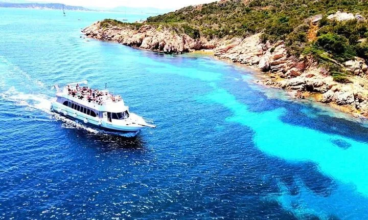 Boat tour of the La Maddalena Archipelago