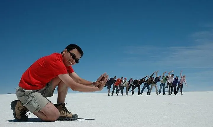 Uyuni Salt flat 2 day+sunset at Salt Water Region + Mirror effect