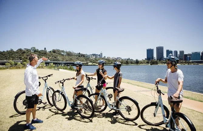 Perth Bike Tour - Beautiful Matilda Bay and Kings Park