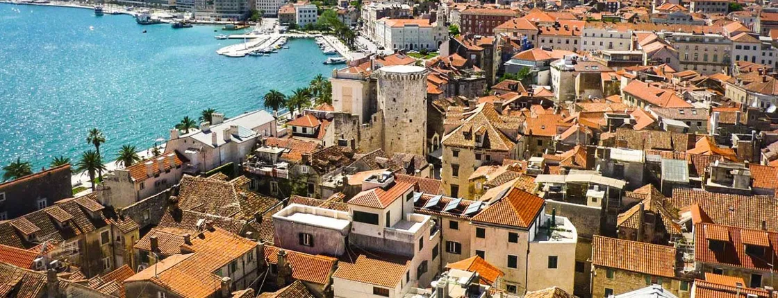 Split walking tour