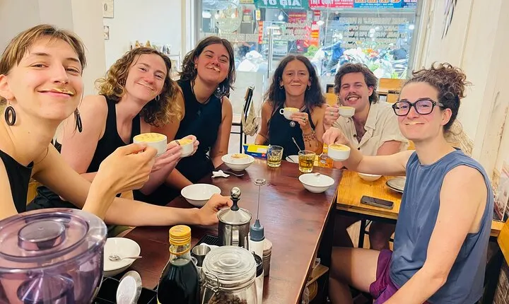 Hanoi Coffee Class learning 5 famous coffee in Hanoi