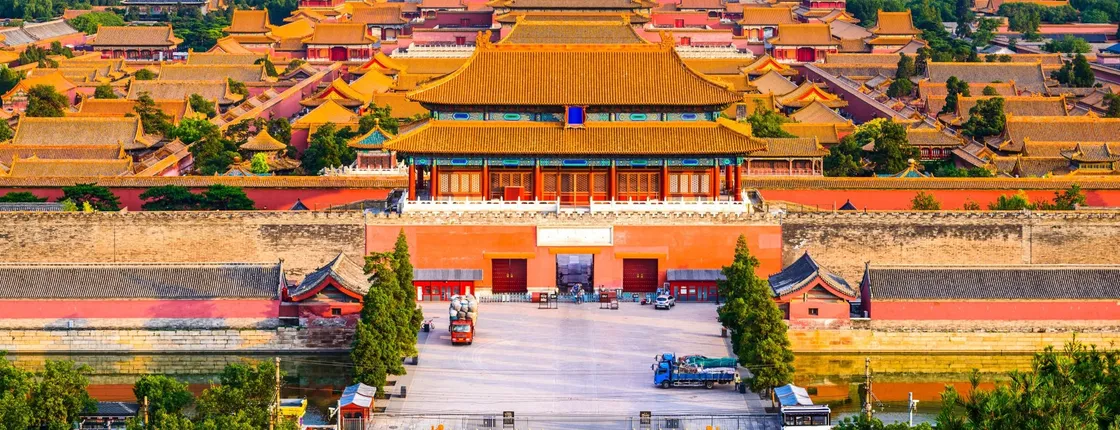 Beijing tour with imperial meal and chartered boat in Summer Palace