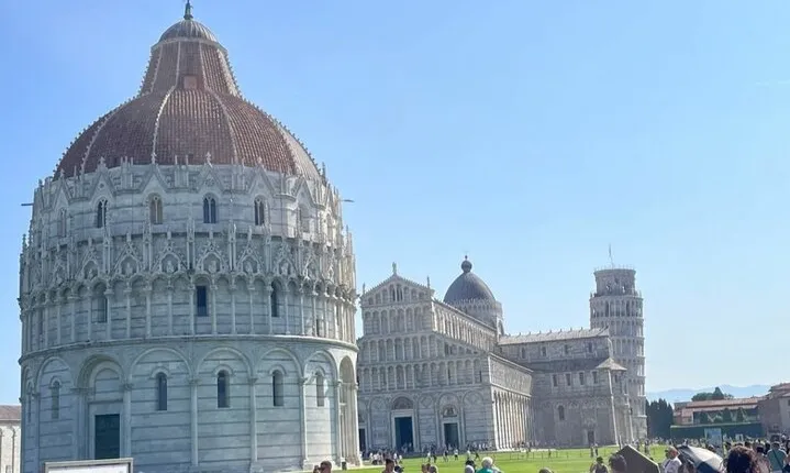 Pisa and the Leaning Tower from Florence: Private Half-Day Tour