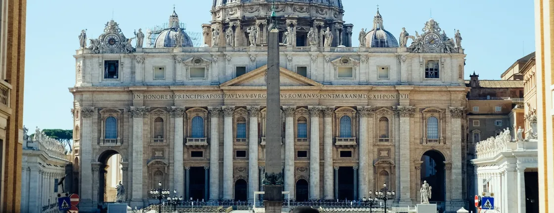 60-minute self-guided audio tour of St. Peter's Basilica