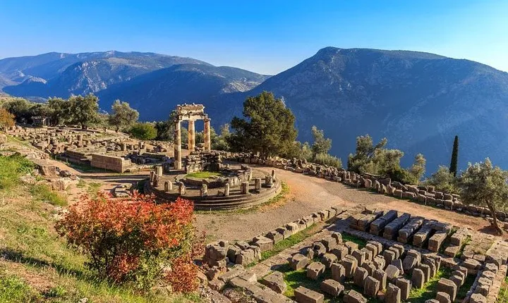Private Day Trip from Athens to Delphi