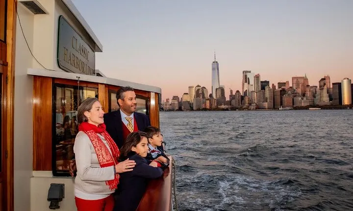 New York City Holiday Sunset Sightseeing Cruise