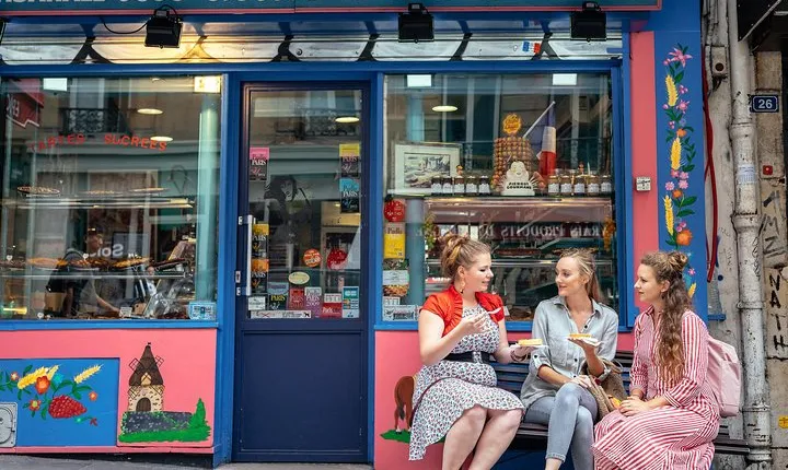 Montmartre Private Food Walking Tour With Locals: The 10 Tastings