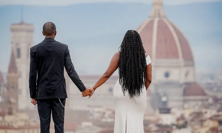 Exclusive Photoshoot in Florence with Top-Rated Photographer