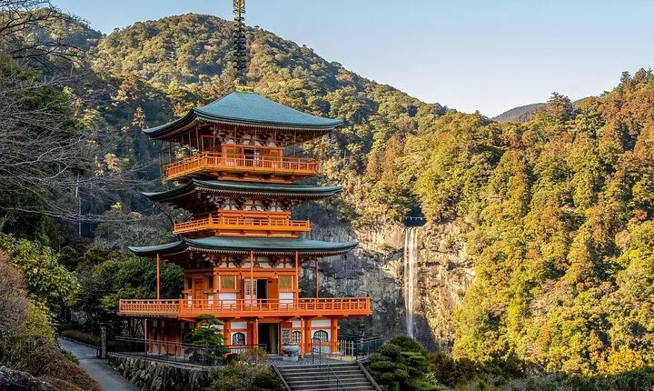 Private Outstanding Nikko Tour with English Speaking Driver