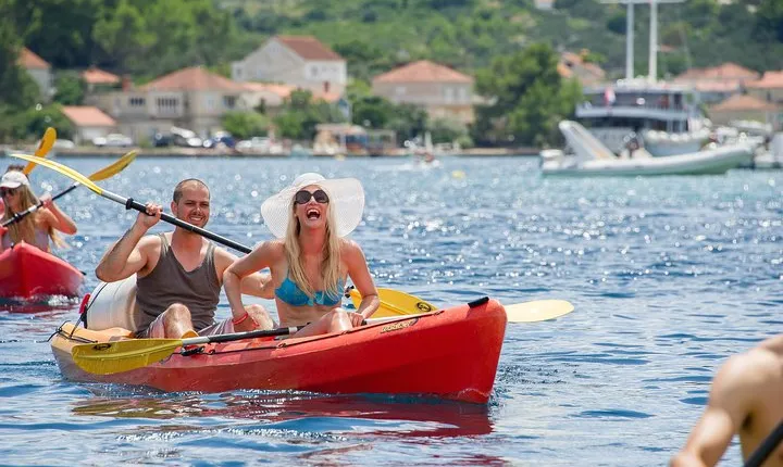 Korcula Island Private Sea Kayaking Tour with lunch