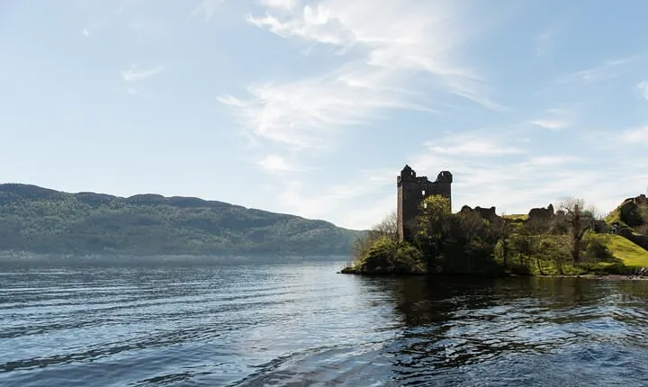 Inverness: Loch Ness & The Highlands