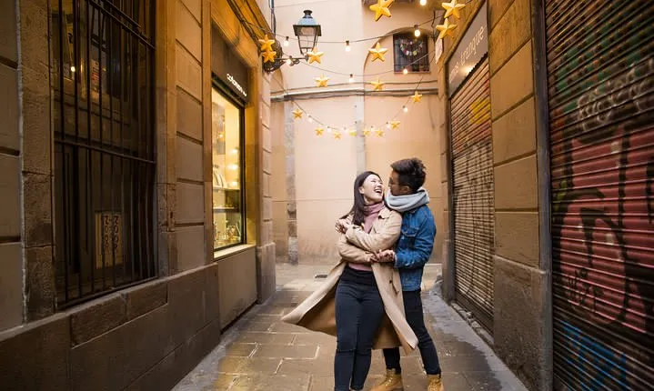 Photoshoot tour in Barcelona Secret Corners
