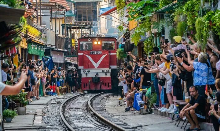 All-in Full-day Hanoi: Incense Village, City Tour & Train Street