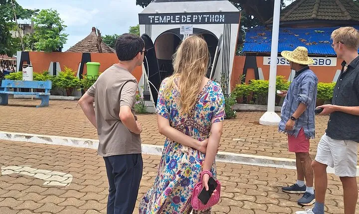 Private Full-Day Cultural Tour in Cotonou Ganvie and Ouidah