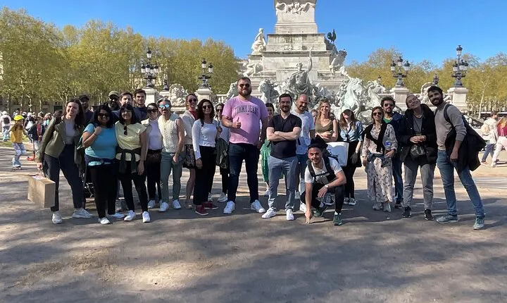 The Top-Rated Bordeaux Walking Tour - Tips Based
