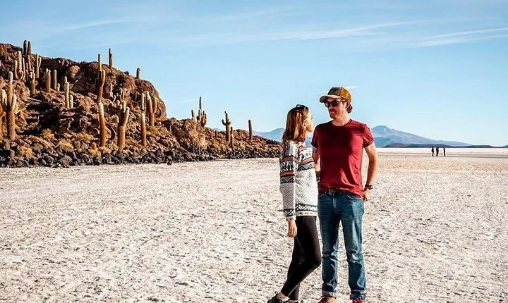 Full-day Uyuni Highlights Tour - Driver/Guide