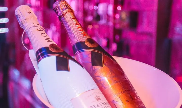 Birthday Party with Cabaret & Pole Shows in Porto