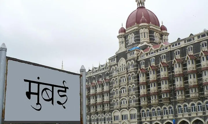 Full Day Mumbai Sightseeing Tour with Dharavi Slum