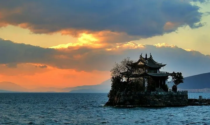 1-Day Dali Erhai Sightseeing Tour