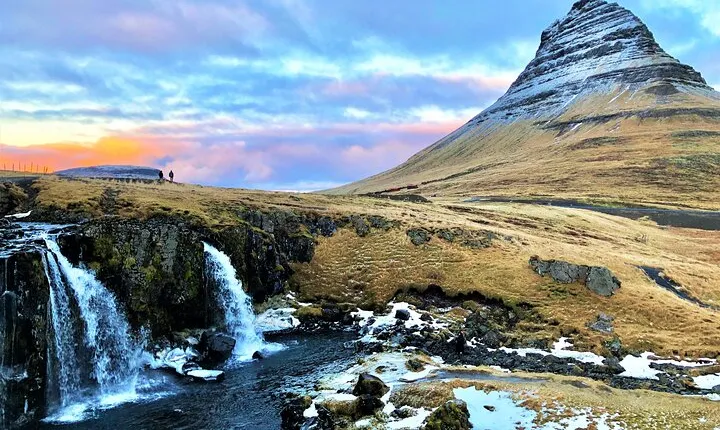 Small-Group Snaefellsnes, Mt. Kirkjufell & Black Sand Beach Tour from Reykjavik