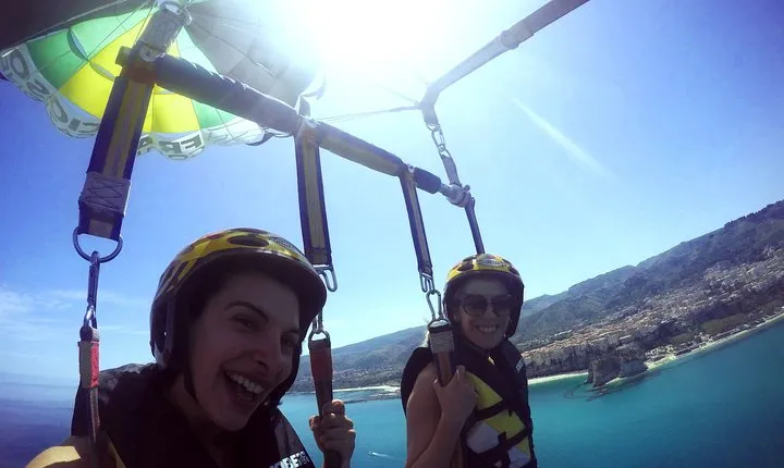 Double Parasailing flight to Tropea in Small Group