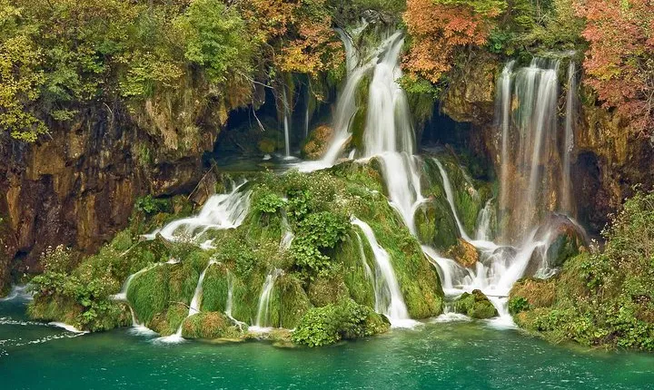 Plitvice lakes from Šibenik or Zadar