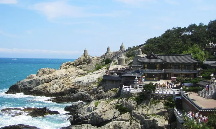 Full Day Busan Tour Including Haedong Yonggungsa Temple