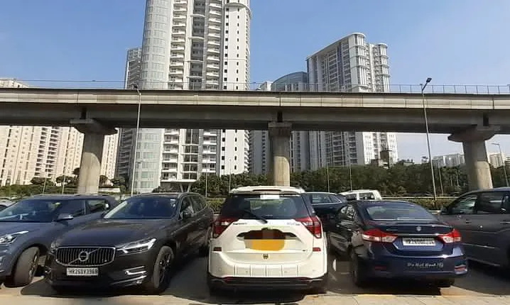 Taxi Service in Gurgaon Book Outstation cab Gurgaon+91-9821449571