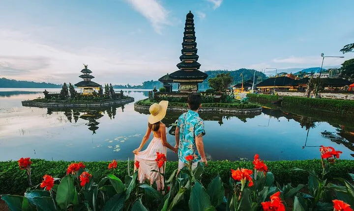 Private Instagram Tour: The Most Scenic Spots