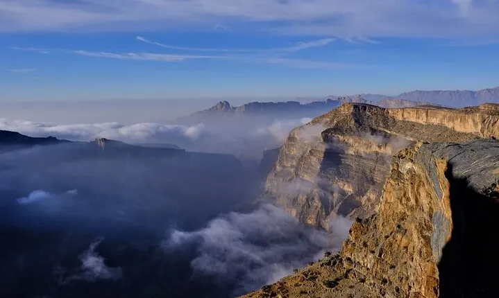 Nizwa Heritage & Jebel Shams Canyon – Private Tour from Muscat